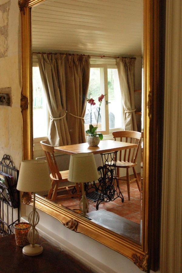 Le Logis Du Pressoir Chambre D'Hotes Bed & Breakfast In Beautiful 18Th Century Estate In The Heart Of The Loire Valley With Heated Pool And Extensive Grounds Acomodação com café da manhã Les Bois-d'Anjou Exterior foto